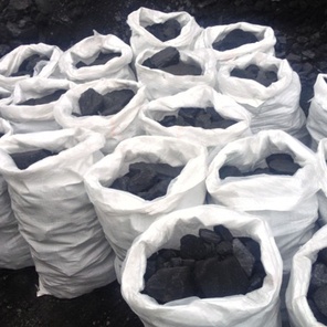 Уголь в мешках по 30 кг